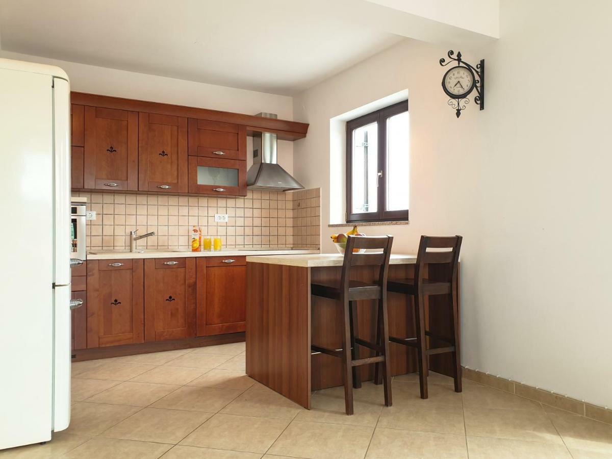 פרמנטורה Apartment Oliva Yourcroatiaholiday מראה חיצוני תמונה