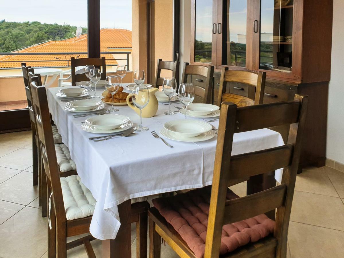 פרמנטורה Apartment Oliva Yourcroatiaholiday מראה חיצוני תמונה